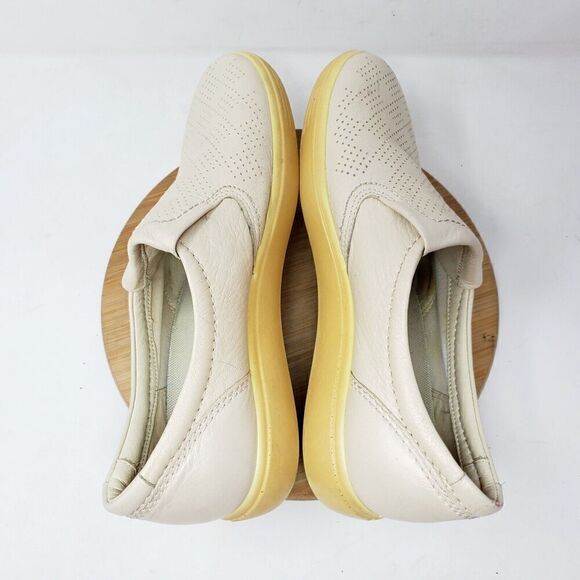 ECCO Shoes Womens 40 Soft 7 Perforated Leather Slip On Sneaker Comfort - Picture 10 of 16